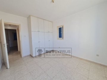 Apartment For Sale  in  Chlorakas