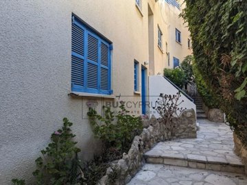 Apartment For Sale  in  Chlorakas