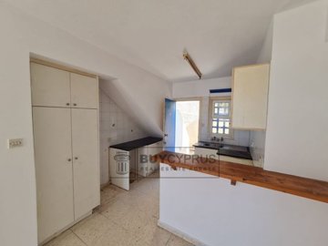 Apartment For Sale  in  Chlorakas