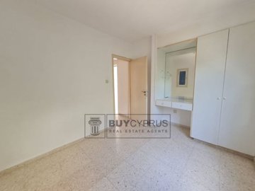 Apartment For Sale  in  Chlorakas