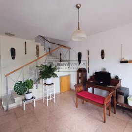 Town House For Sale  in  Emba