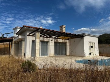 Detached Villa For Sale  in  Argaka