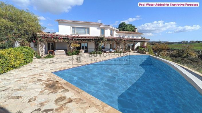 Image No.1-4 Bed Villa for sale