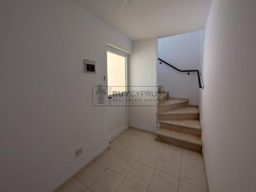 Town House For Sale  in  Chlorakas