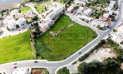 Apartment For Sale  in  Tombs of the Kings