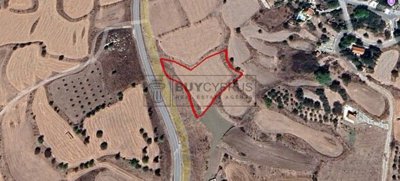 Agricultural Land For Sale  in  Milia