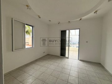 Town House For Sale  in  Kissonerga