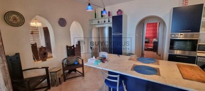 Apartment For Sale  in  Sea Caves