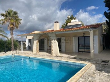 Detached Villa For Sale  in  Kamares - Tala