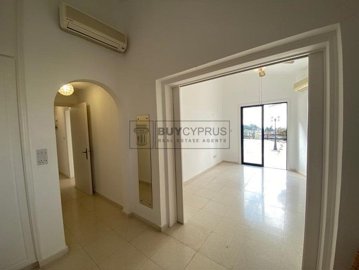 Detached Villa For Sale  in  Kamares - Tala