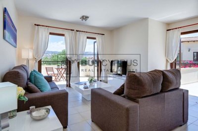 Apartment For Sale  in  Aphrodite Hills