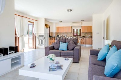 Apartment For Sale  in  Aphrodite Hills