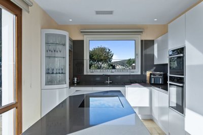 Detached Villa For Sale  in  Aphrodite Hills