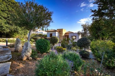 Detached Villa For Sale  in  Aphrodite Hills