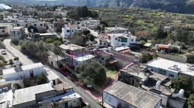 Residential Land  For Sale  in  Giolou