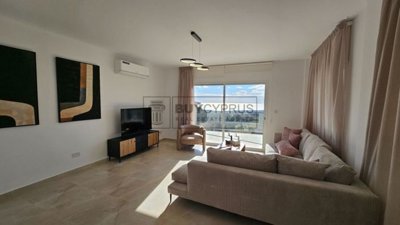 Detached Villa For Sale  in  Peyia