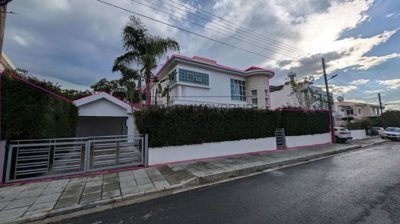 Detached Villa For Sale  in  Ekali