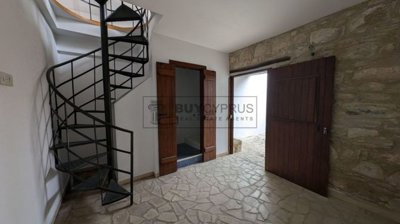 Stone House For Sale  in  Ypsonas