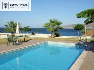 Detached Villa For Sale  in  Pomos