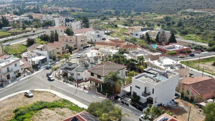 Image No.1-Villa de 2 chambres à vendre à Limassol