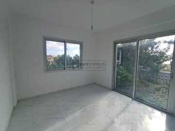 Apartment For Sale  in  Mesa Chorio