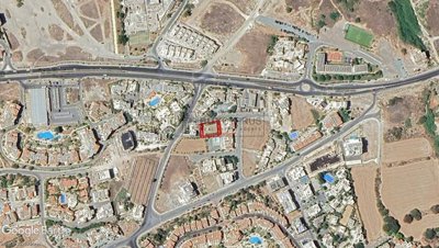 Residential Land  For Sale  in  Tombs of the Kings