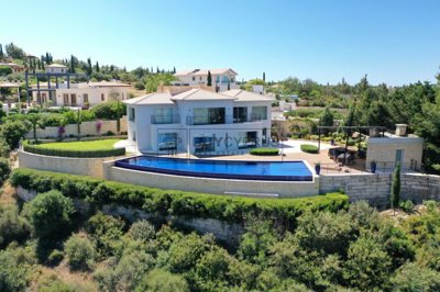 Detached Villa For Sale  in  Aphrodite Hills