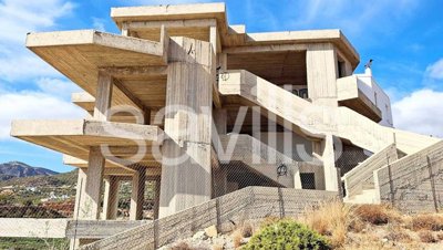 1 - Lasithi, Property