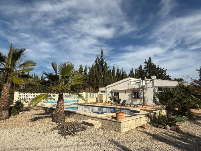 Image No.1-3 Bed Finca for sale