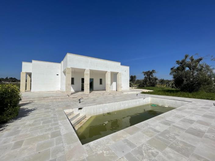 Image No.1-Villa de 3 chambres à vendre à Ostuni