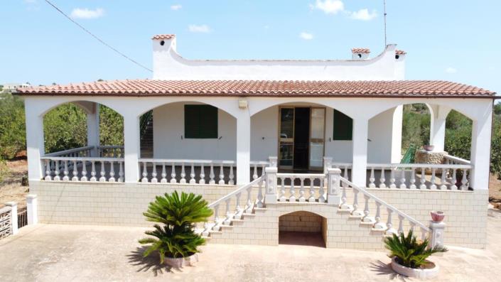 Image No.1-3 Bed Villa for sale