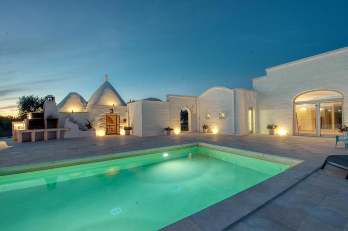 Image No.1-4 Bed Trullo for sale