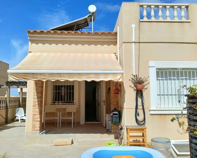 Image No.1-4 Bed Villa for sale