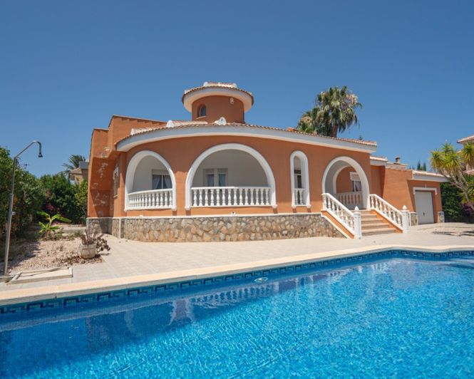 Image No.1-3 Bed Villa for sale