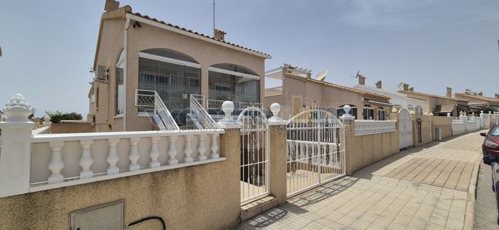 Image No.1-2 Bed Villa for sale