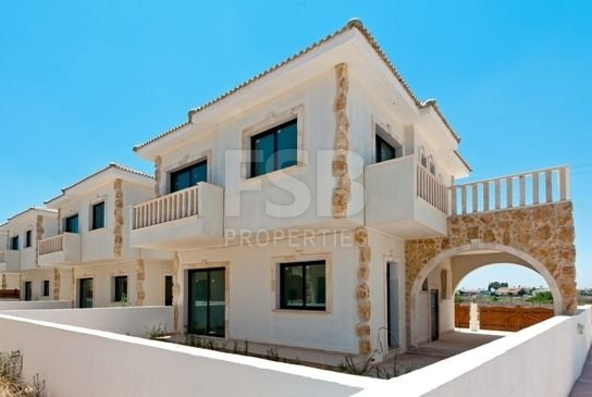 Image No.1-3 Bed Villa for sale