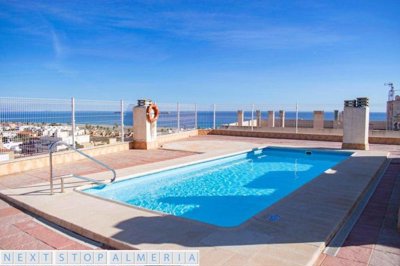 Roof top swimming pool