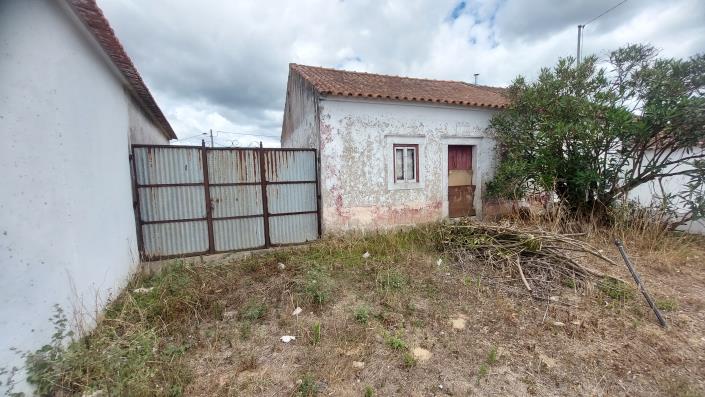 Image No.1-Farmhouse for sale