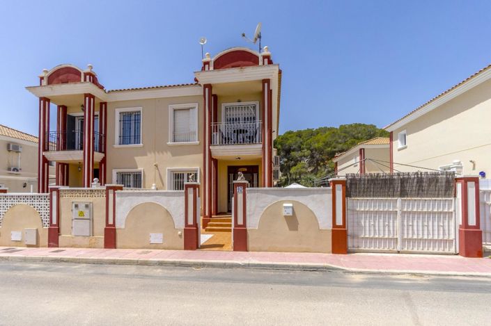 Image No.1-Maison de ville de 3 chambres à vendre à Orihuela Costa