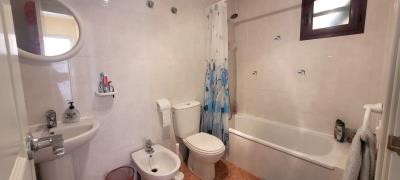 APT-480_9_Bathroom