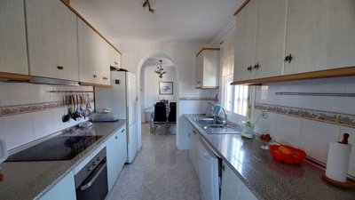 39145-villa-for-sale-in-camposol-2529332-larg