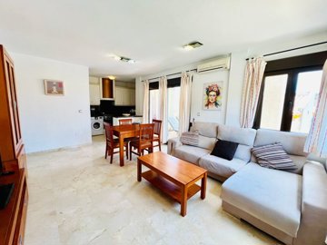 8392beautifulresaleapartmentinlasramblas16122