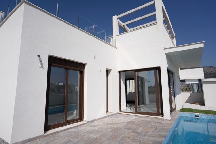 Image No.1-3 Bed Villa for sale