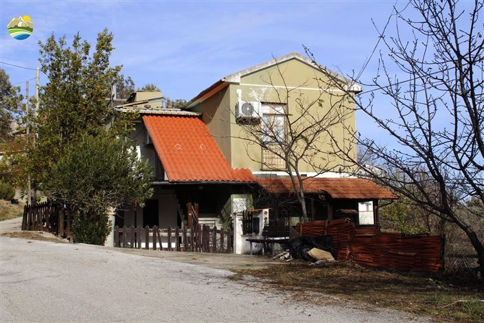 Image No.1-Maison de campagne de 2 chambres à vendre à Bisenti