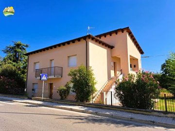 1 - Castiglione Messer Raimondo, Appartement