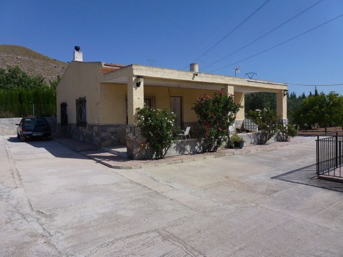 Image No.1-3 Bed Villa for sale