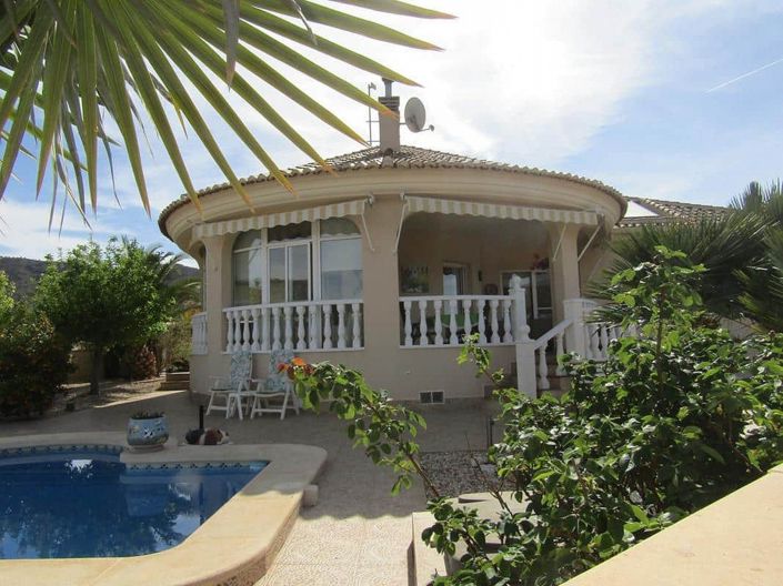 Image No.1-5 Bed Villa for sale