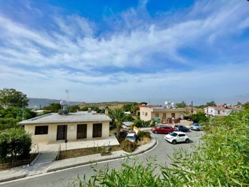 key-ready-bungalow-for-sale-paphos-cyprus2