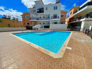 apartment-for-sale-paphos-cyprus-universal1