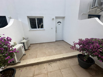 renovated-studio-x2-for-sale-paphos-cyprus21